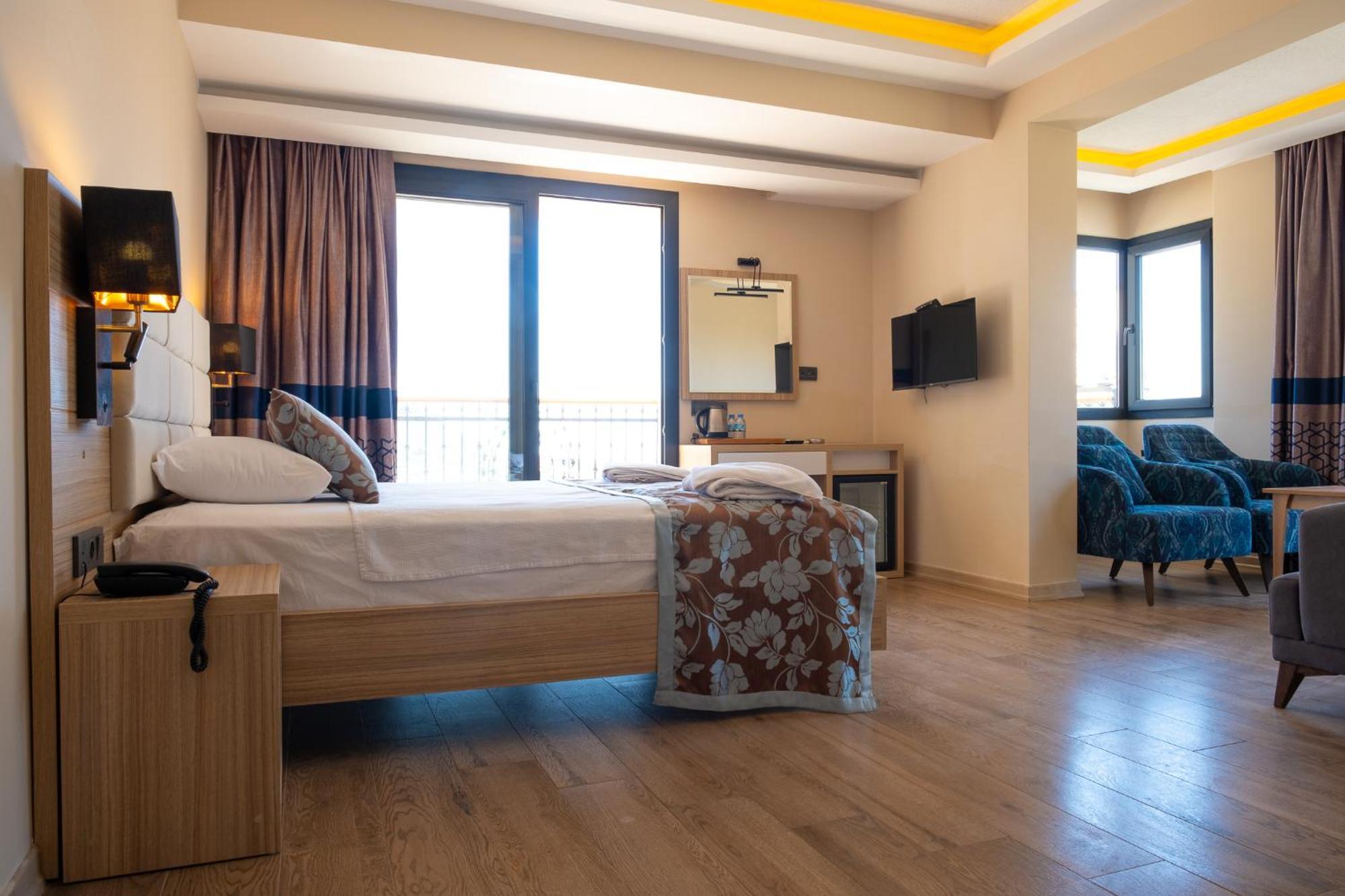 Perdikia Hill Hotel And Villas Öludeniz Exteriör bild